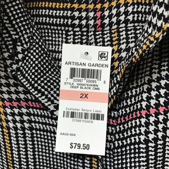 Charter Club Black Houndstooth Button Up Blouse - Picture 6 of 7